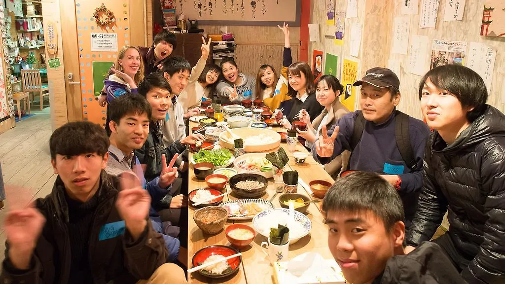 Kamagasaki University Of The Arts Cafe Garden Guest House Aka Cocoroom Osaka